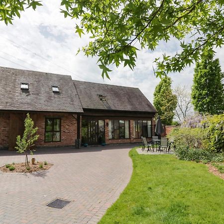 The Stables Villa Stourbridge Eksteriør billede