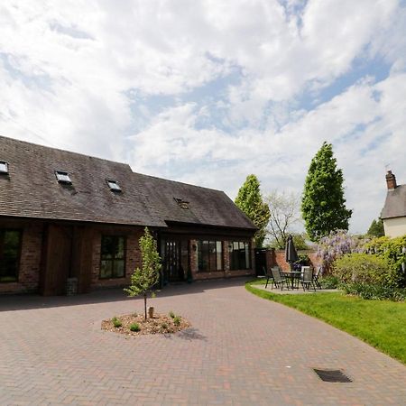 The Stables Villa Stourbridge Eksteriør billede
