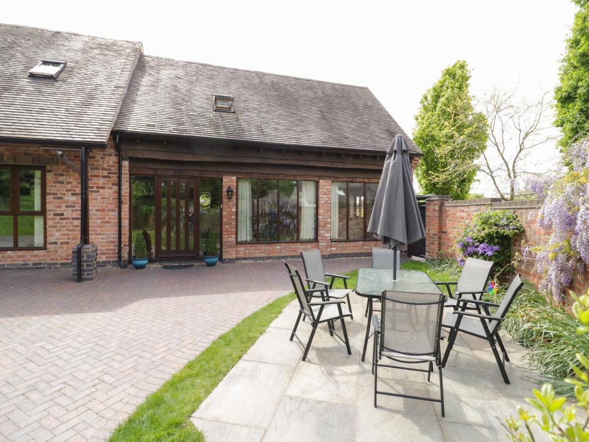 The Stables Villa Stourbridge Eksteriør billede